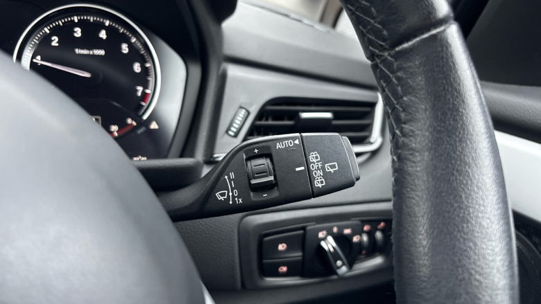 BMW 2 Series 218i SE 5dr Petrol Estate